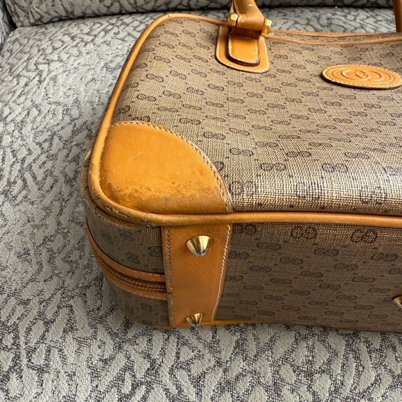 Authentic Vintage Gucci Tan  Satchel Handbag - Picture 6 of 10